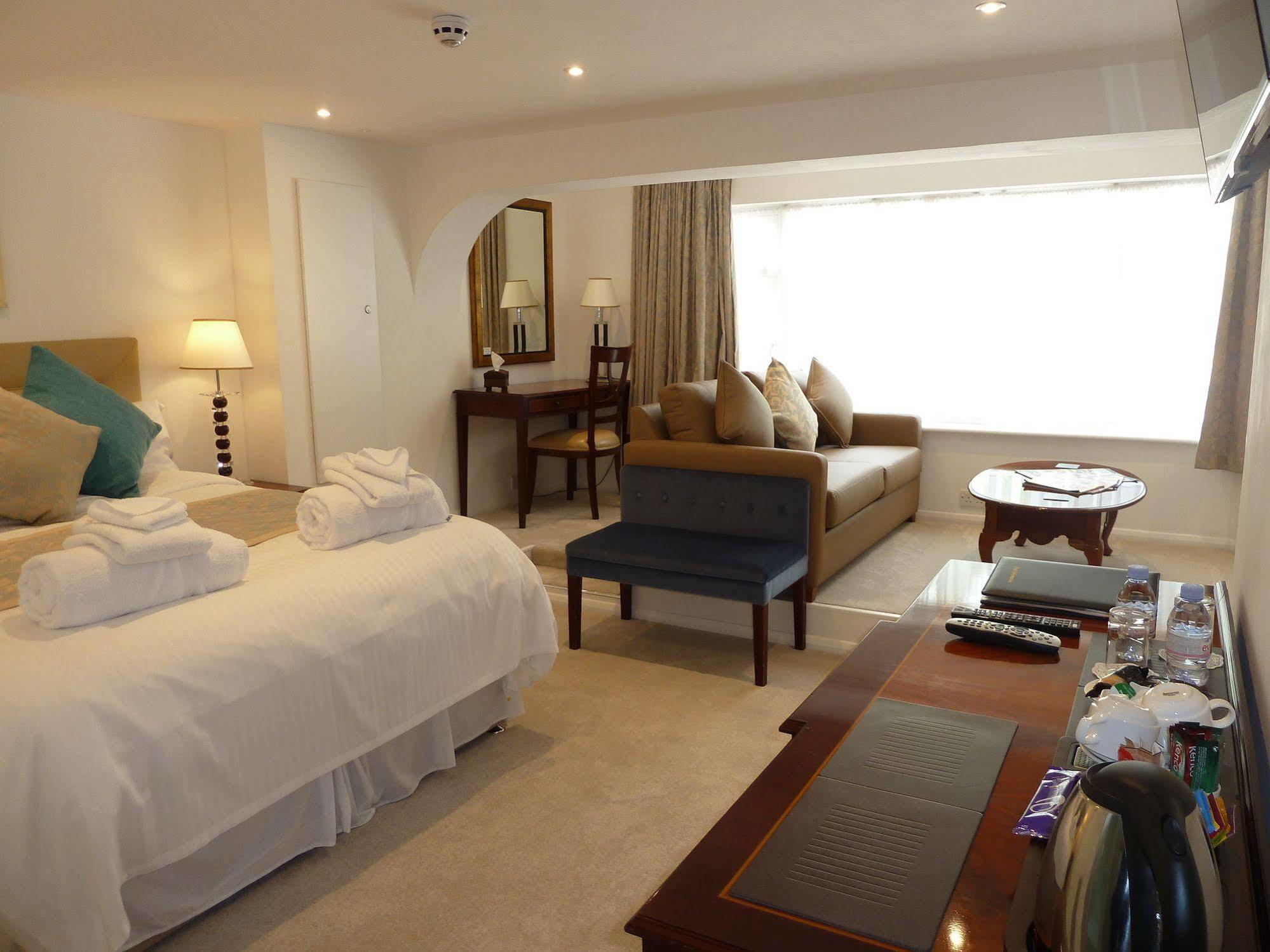 Cameron House Landford Ngoại thất bức ảnh