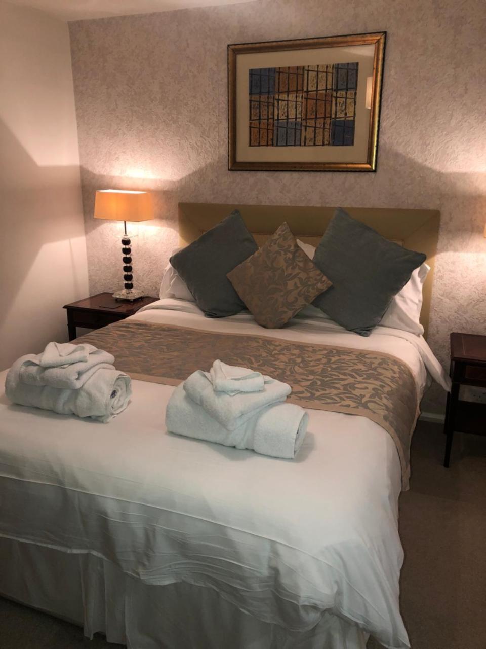 Cameron House Landford Ngoại thất bức ảnh